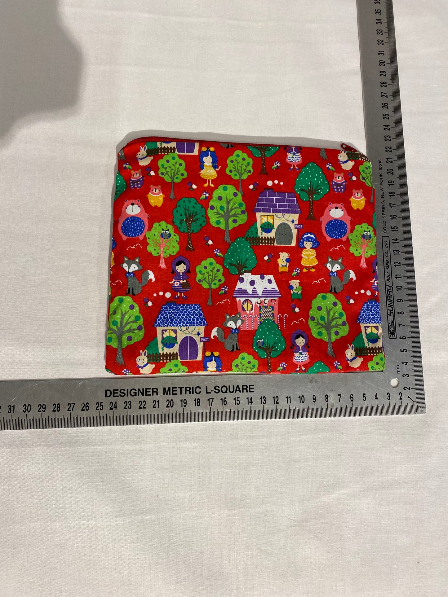 Water Resistant Lined Zipper Bag