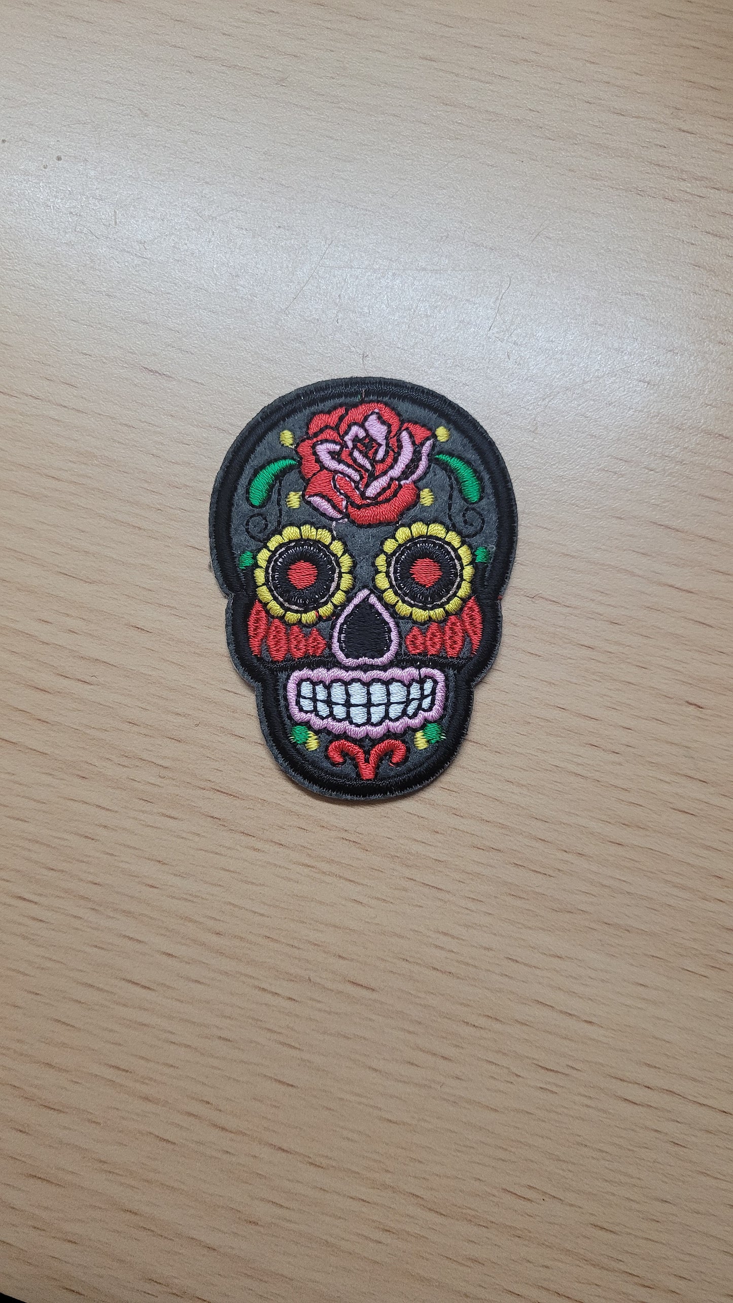 Skull iron on embroidered patches