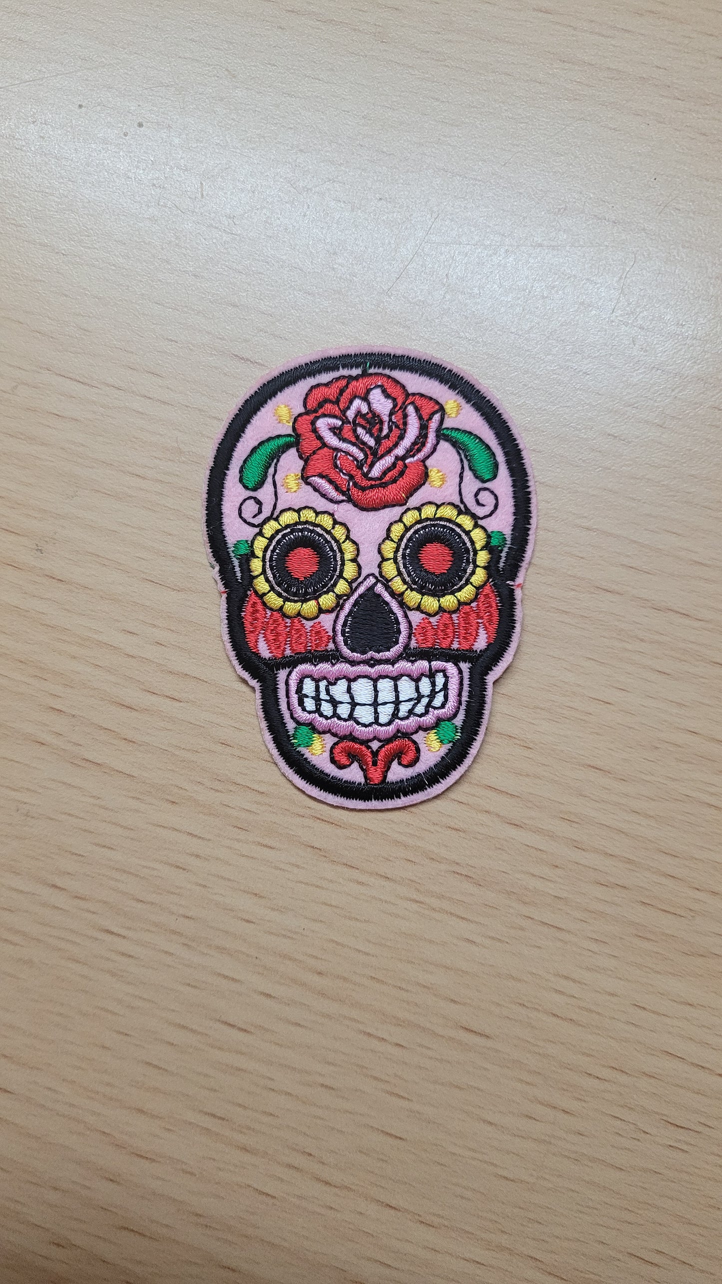 Skull iron on embroidered patches