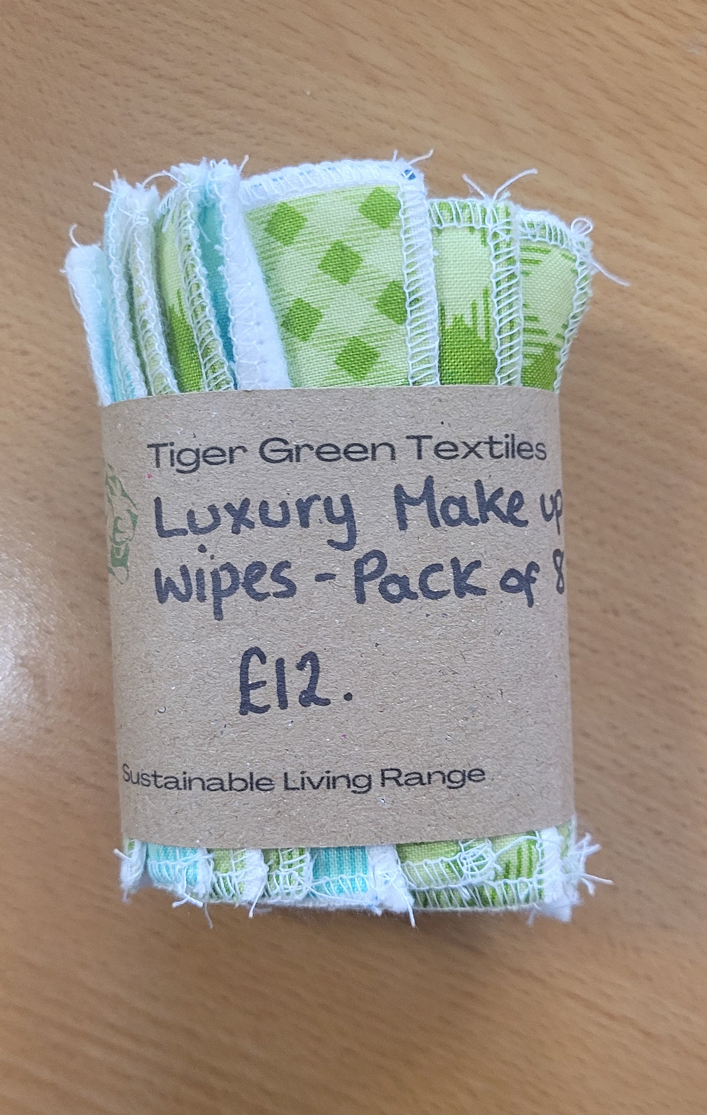 Luxury make-up wipes, pack of 8