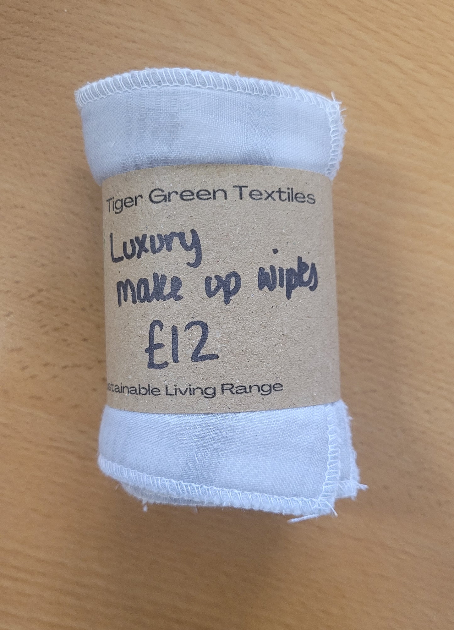 Luxury make-up wipes, pack of 8