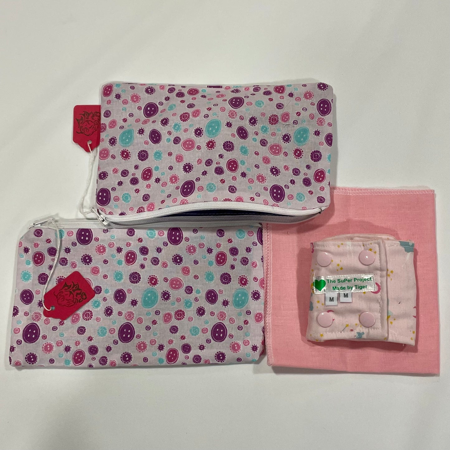 Water Resistant Lined Zipper Bag