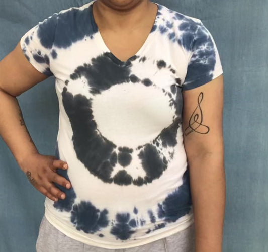 Adult tie dye v-neck t-shirt - upcycled blue circle