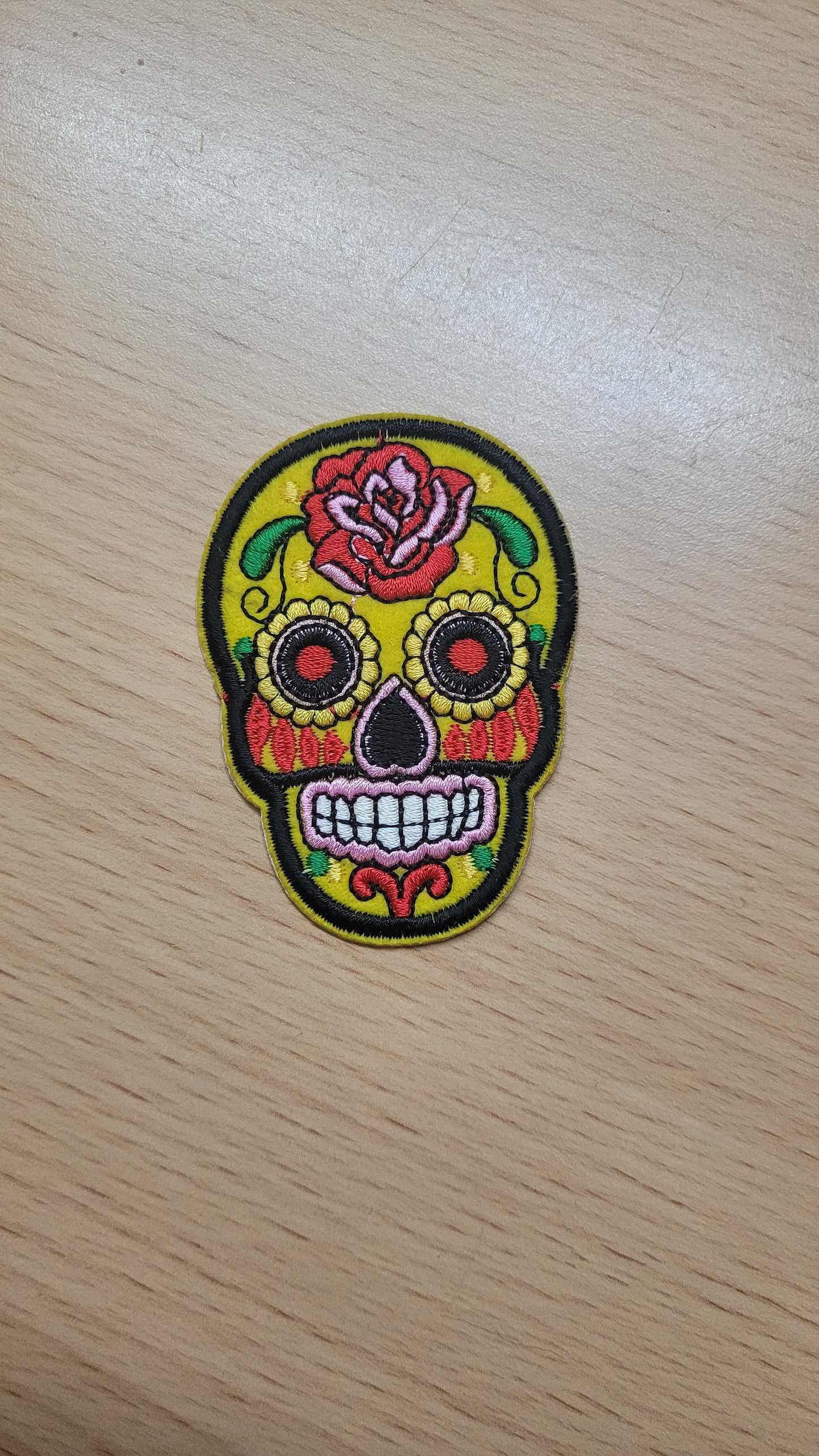 Skull iron on embroidered patches
