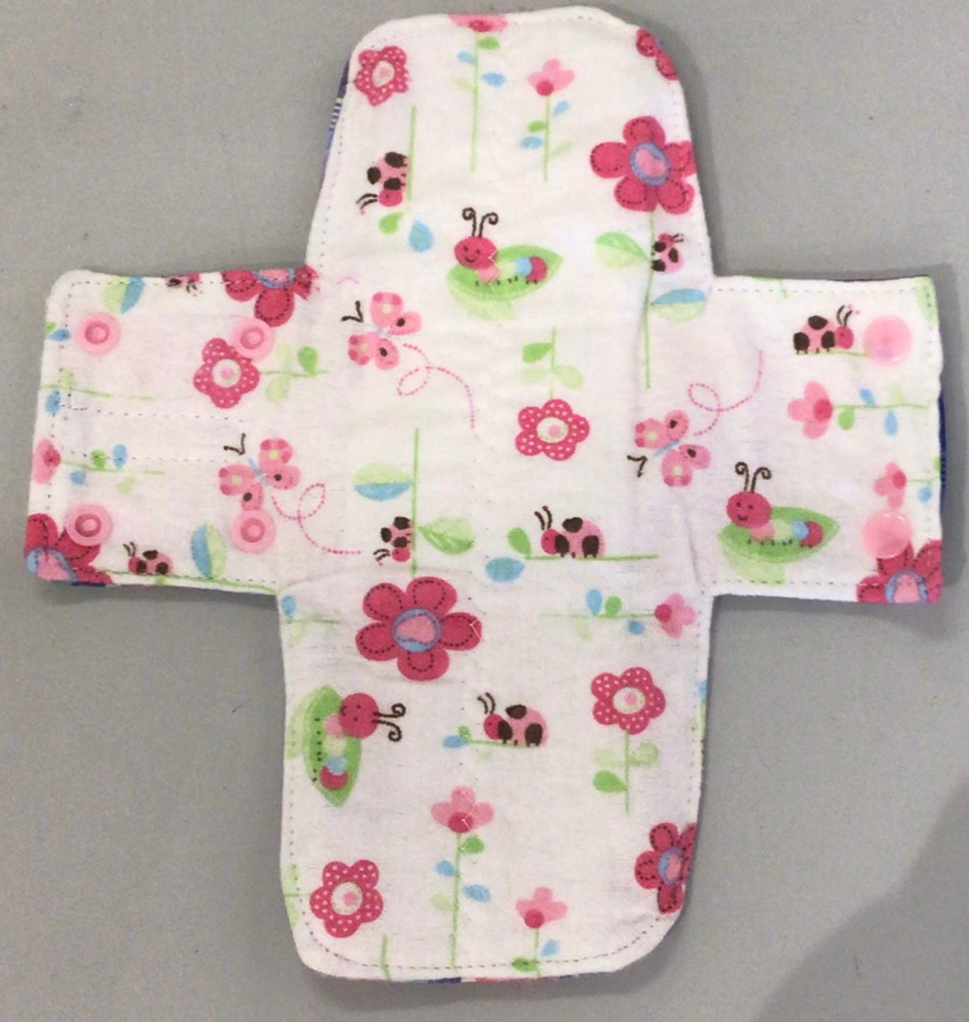 Reusable menstrual pads: Heavy Flow